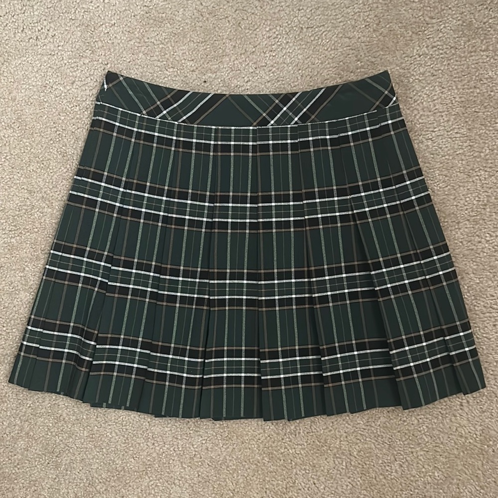WORN ONCE Aritzia skirt